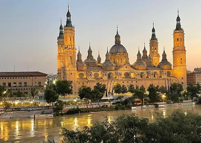Con Vistas Al Pilar Con Aparcamiento Privado * Zaragoza
