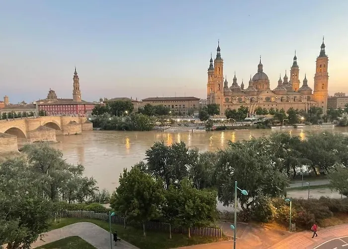 Daire Con Vistas Al Pilar Con Aparcamiento Privado Zaragoza